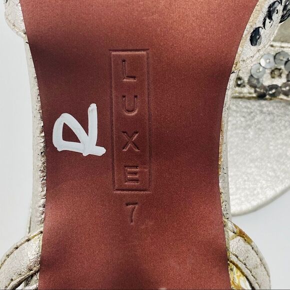 Steve Madden - Luxe L-Dream Heels (7) - Picture 14 of 14